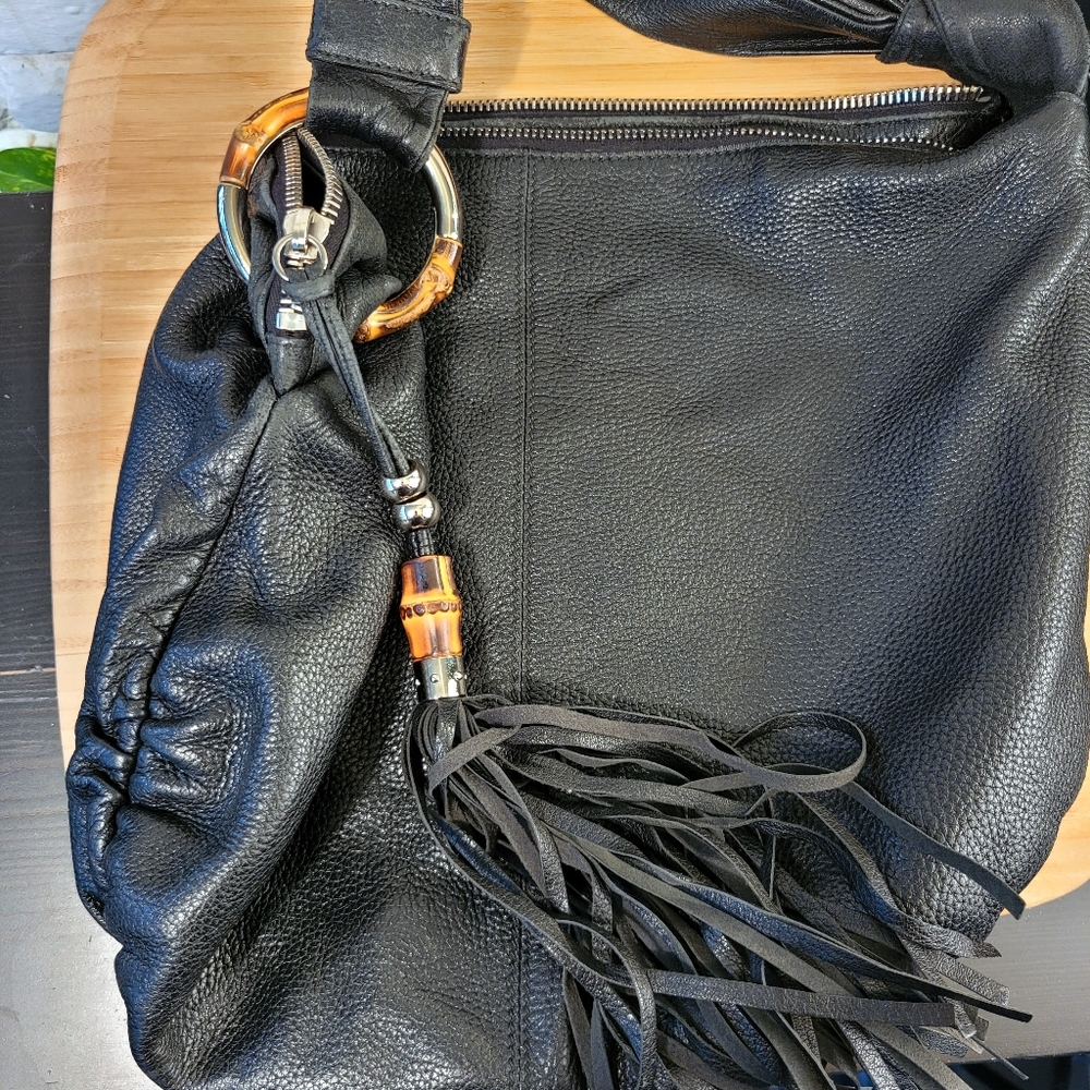 RARE Gucci Leather Bag with Bamboo and leather tassel detailing - Picture 8 of 16